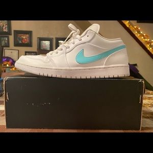 Jordan 1 low multicolor